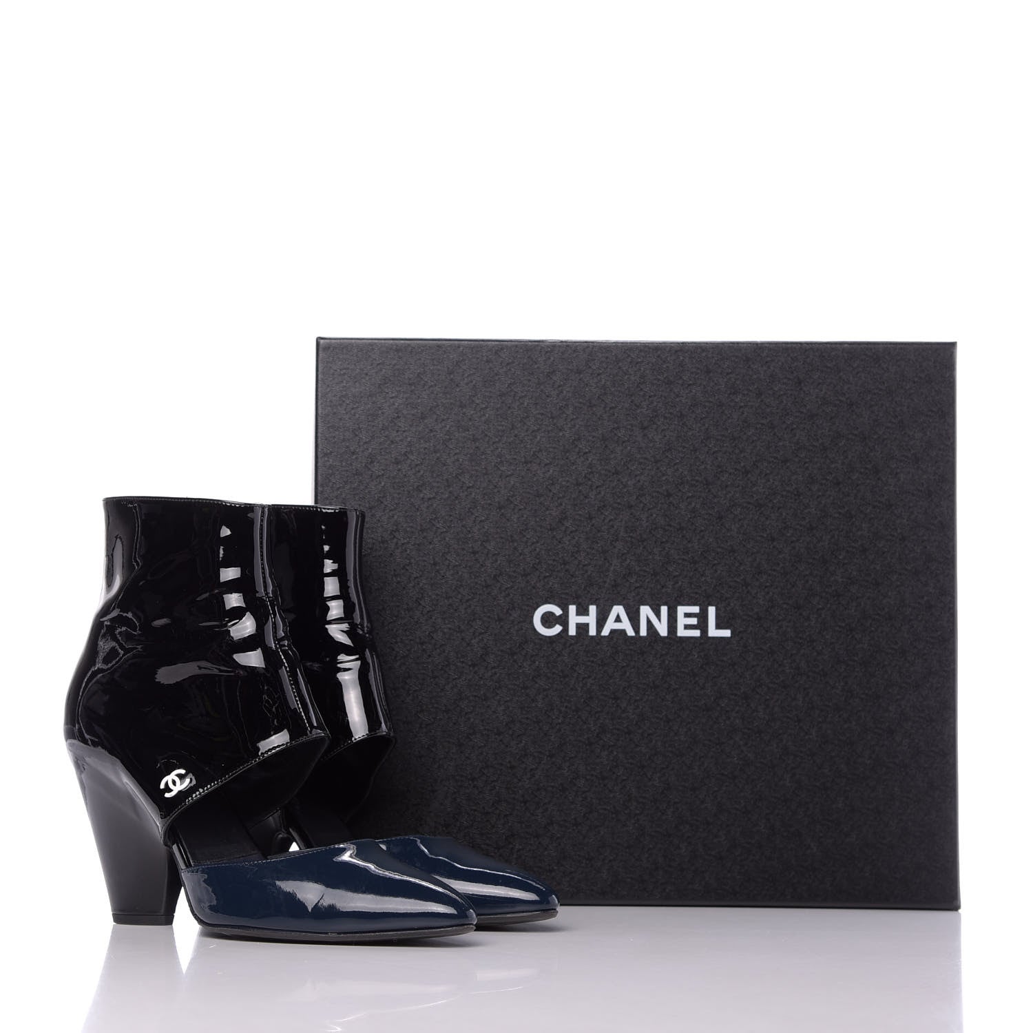 Chanel Patent Calfskin Pumps 38 Black Navy 10 of 11