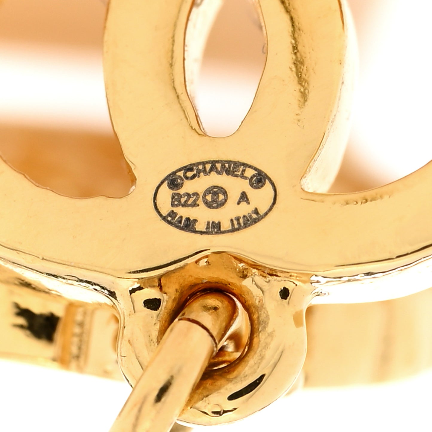 Metal CC Rue Cambon Drop Earrings Gold