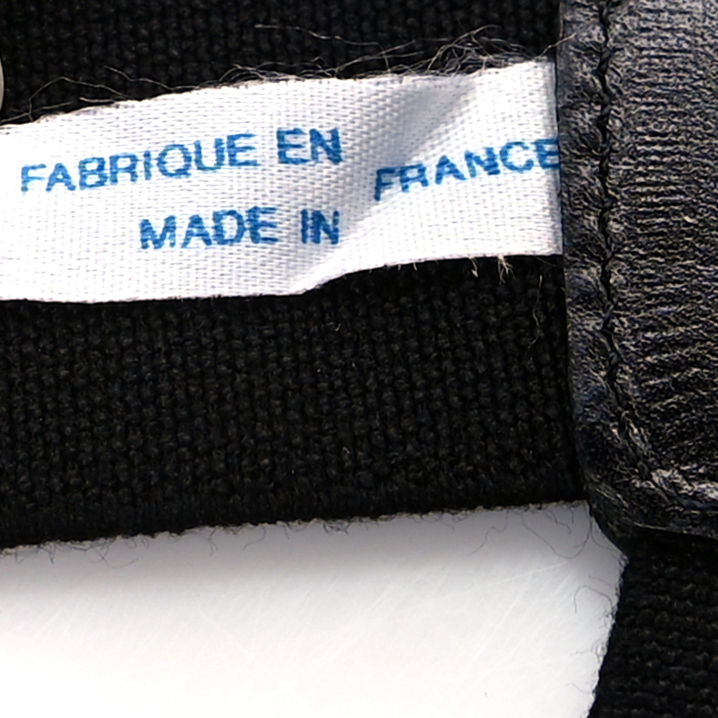 Logo Suspenders Black White