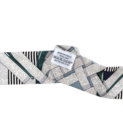 Hermes Silk Twilly Mors a Jouets Chemise Marine White 3 of 3