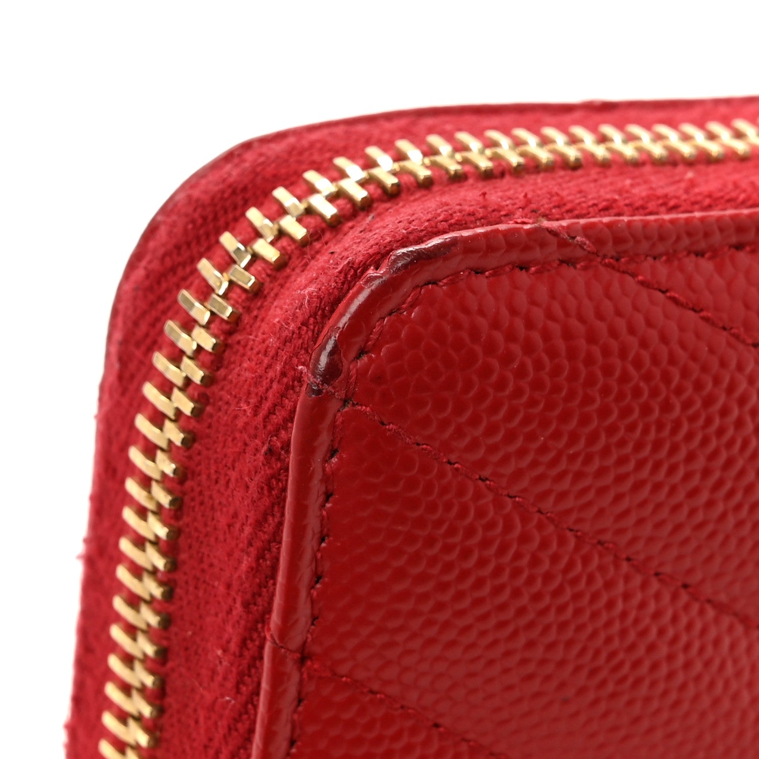 Saint Laurent Grain De Poudre Matelasse Chevron Monogram Zip Around Wallet Red 11 of 12