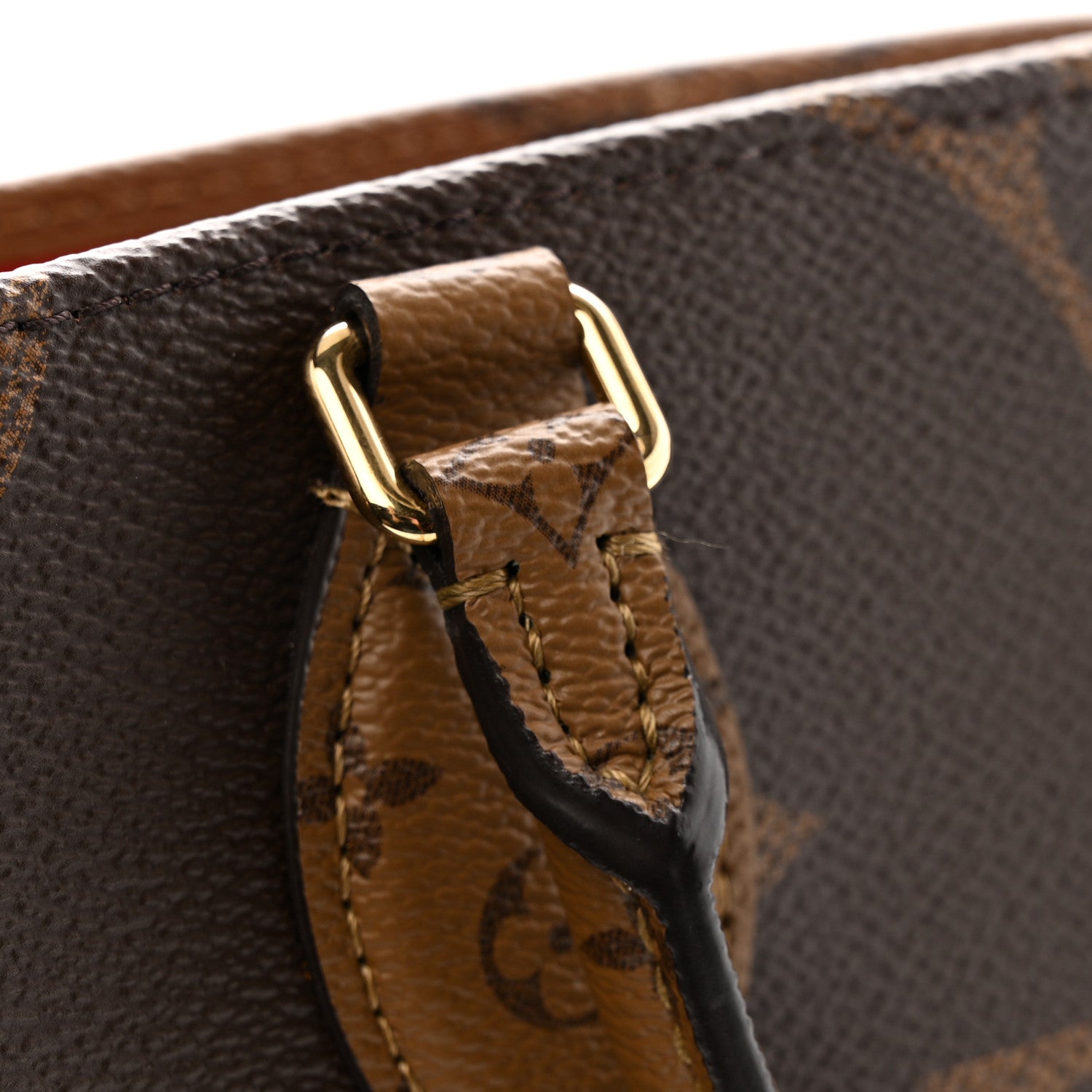 Louis Vuitton Reverse Monogram Giant Onthego PM 11 of 14