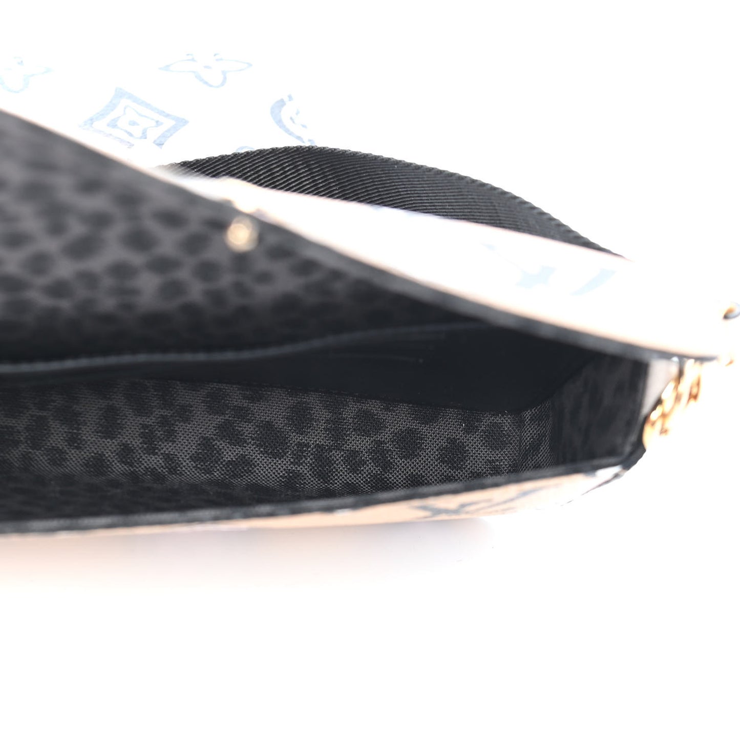 Monogram Wild At Heart Felicie Strap & Go Arizona Creme