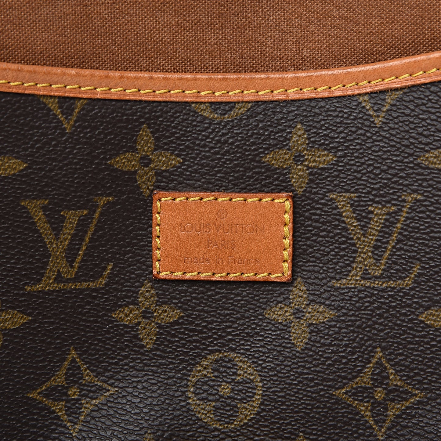 Monogram Saumur 35