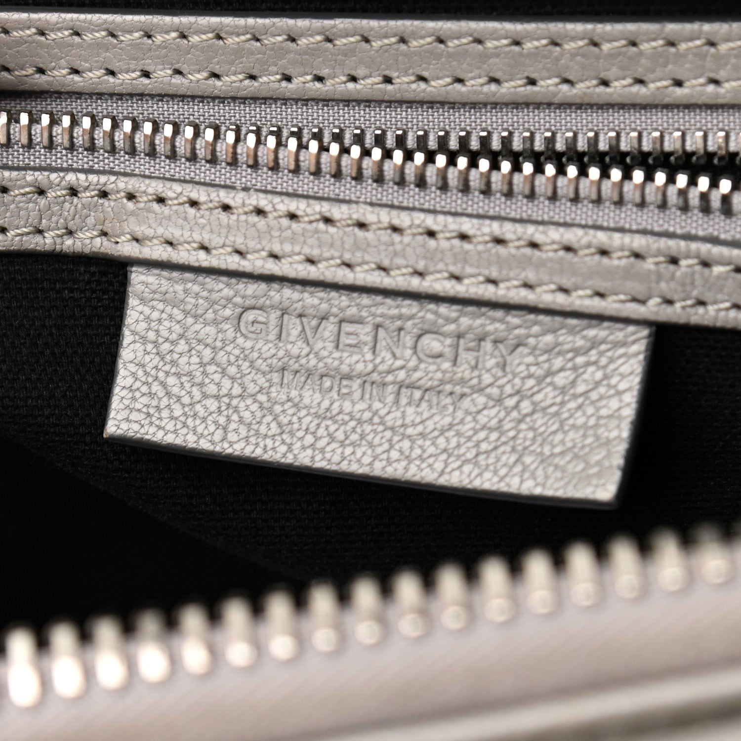 Givenchy Sugar Goatskin Medium Antigona Pearl Grey 6 of 11