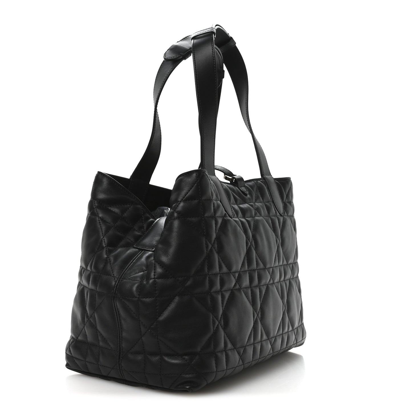 Calfskin Macrocannage Medium Toujours Black