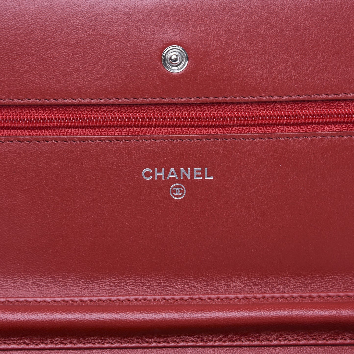 Lambskin Quilted Wallet On Chain WOC Red
