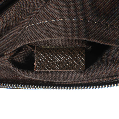 Louis Vuitton Taiga Anton Grizzli 8 of 9