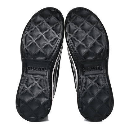 Chanel Velvet Calfskin Mixed Fibers CC Sneakers 38.5 Black 5 of 10