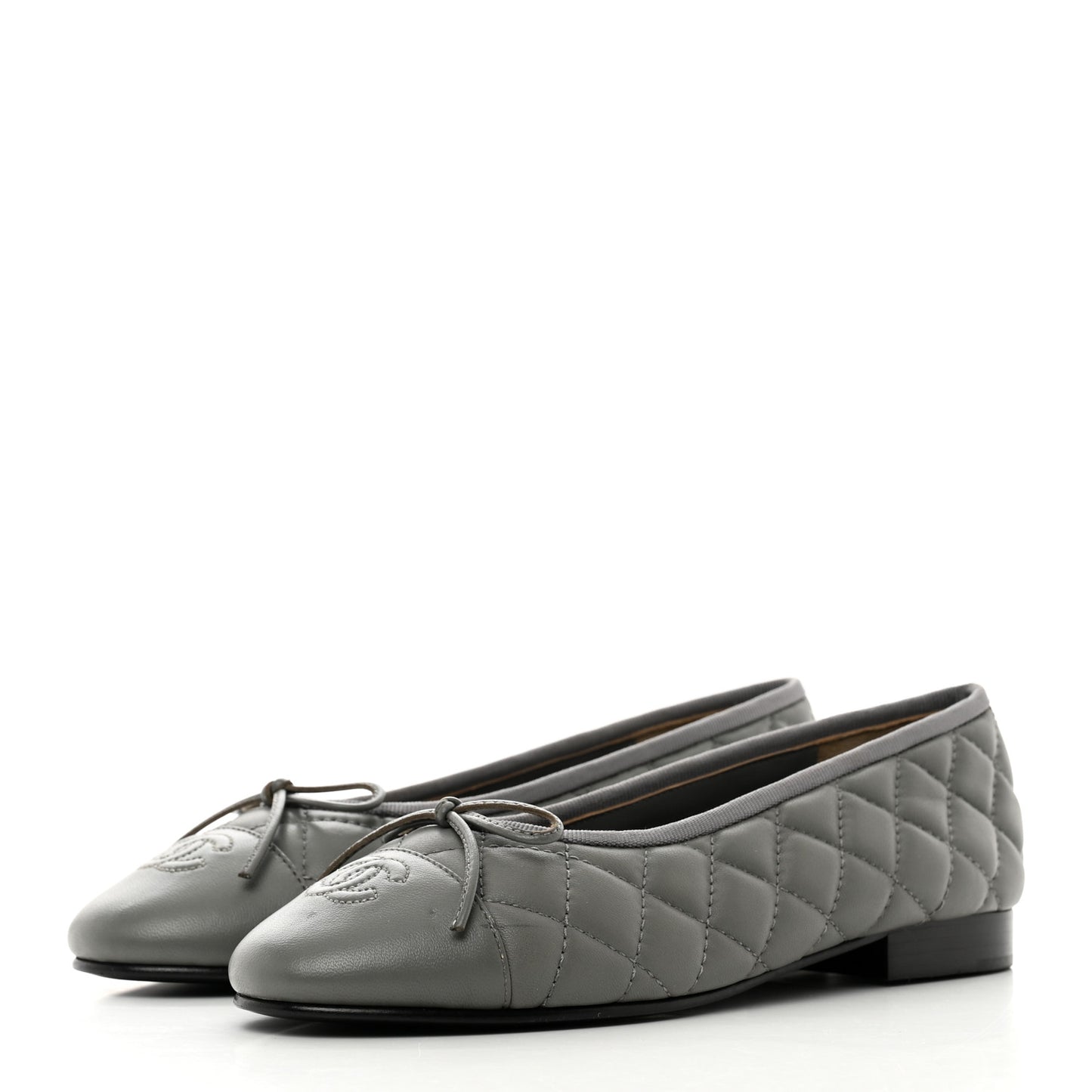 Lambskin Quilted CC Cap Toe Ballerina Flats 36.5 Grey