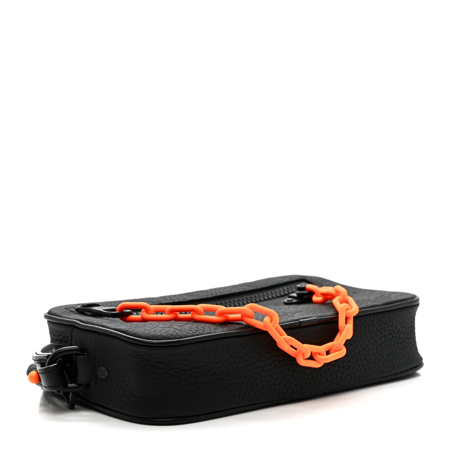 Taurillon Monogram Uniformes Solar Ray Soft Pochette Volga Black