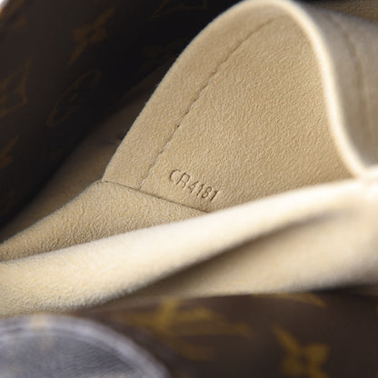 Louis Vuitton Monogram Artsy MM 8 of 9