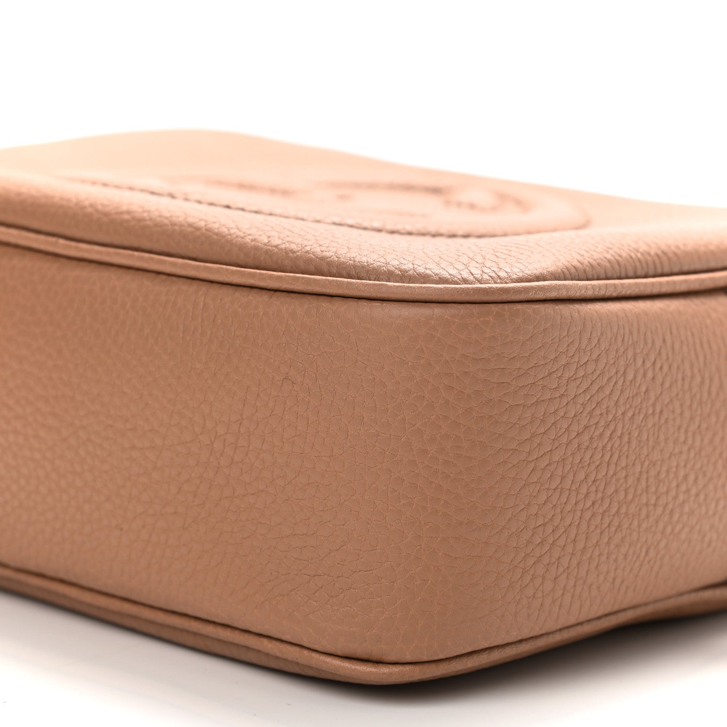 Gucci Pebbled Calfskin Small Soho Disco Bag Camelia 10 of 10