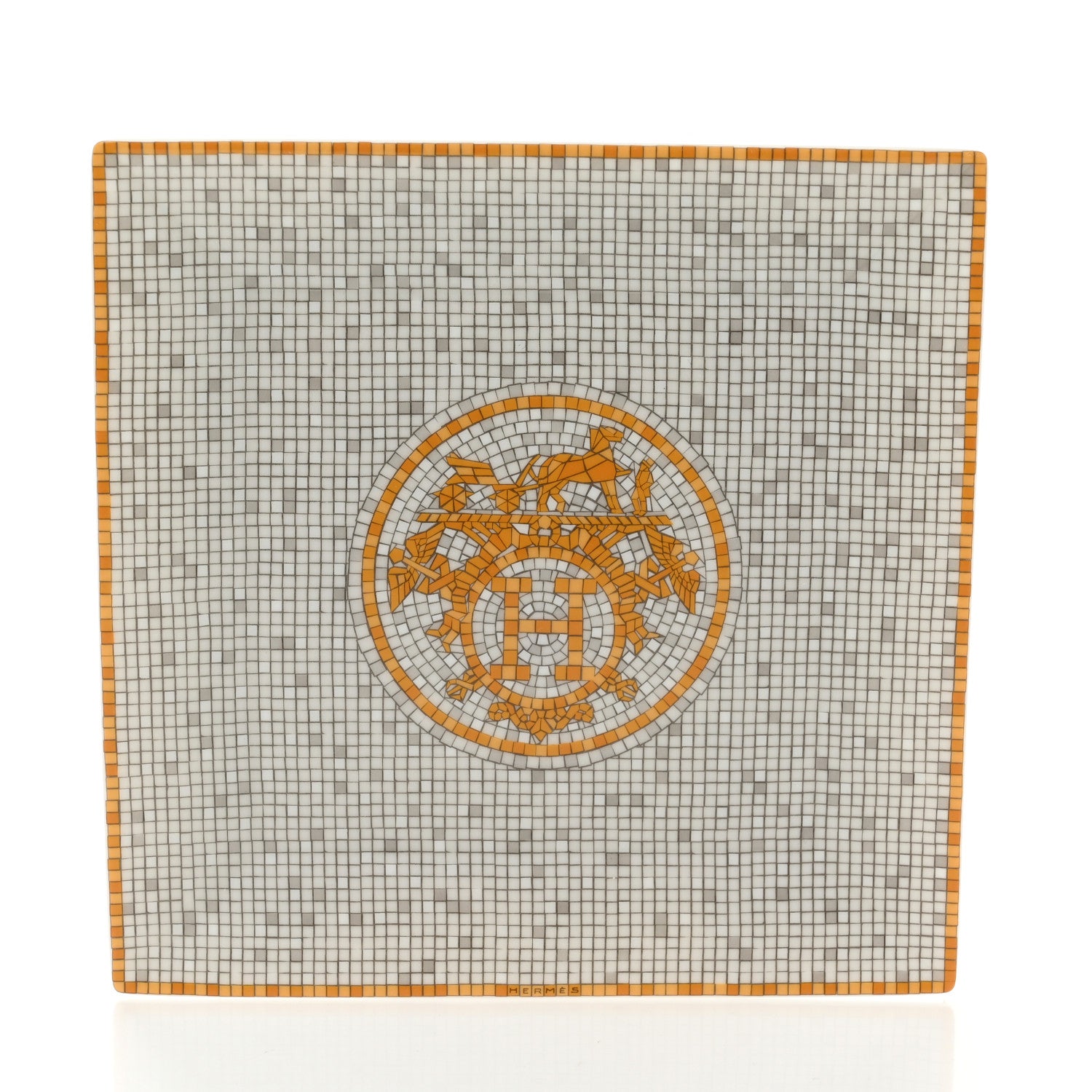 Hermes Porcelain Mosaique Au 24 Set of 3 Square Plates Gold 8 of 14