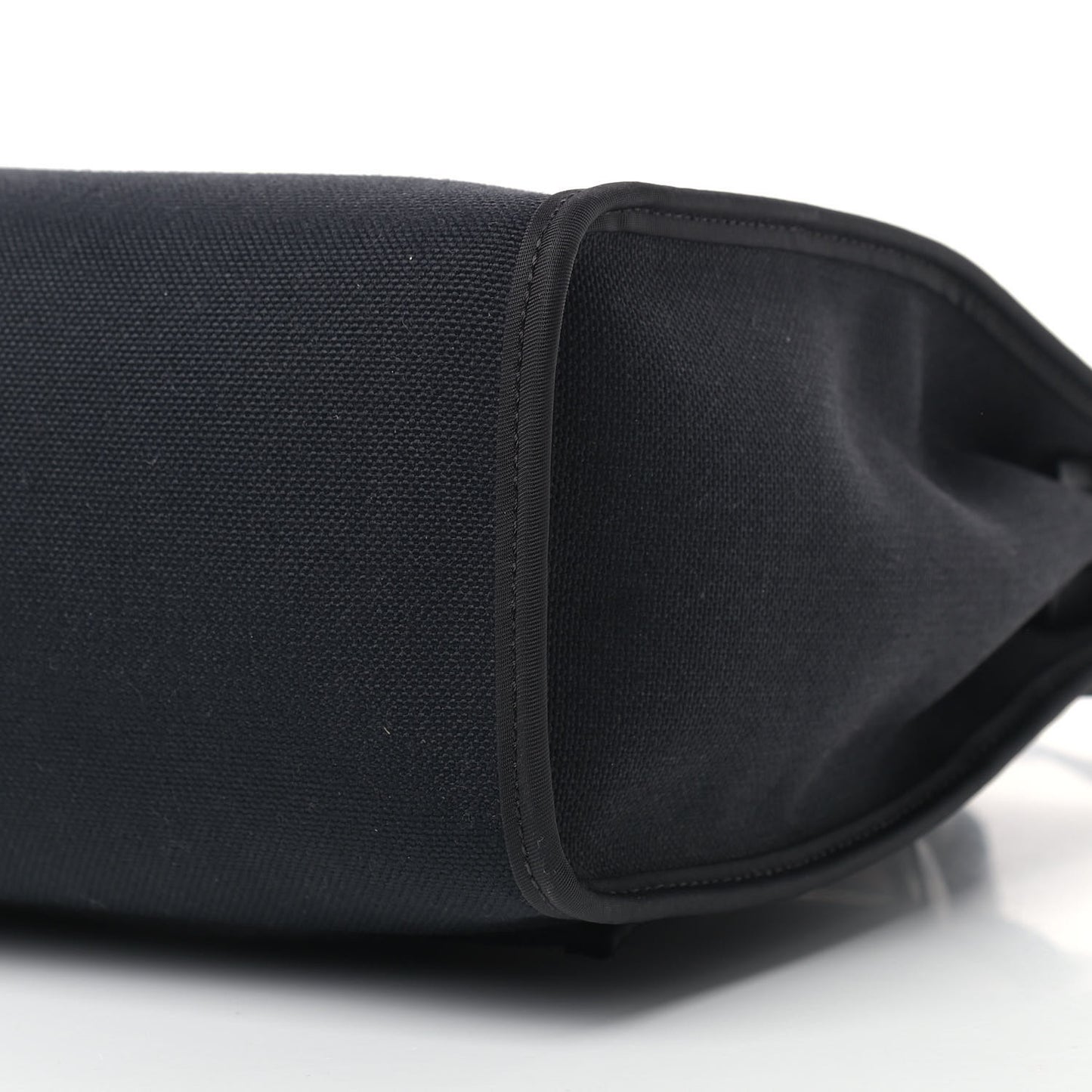 Military Toile Vache Hunter Herbag Zip PM 31 Black