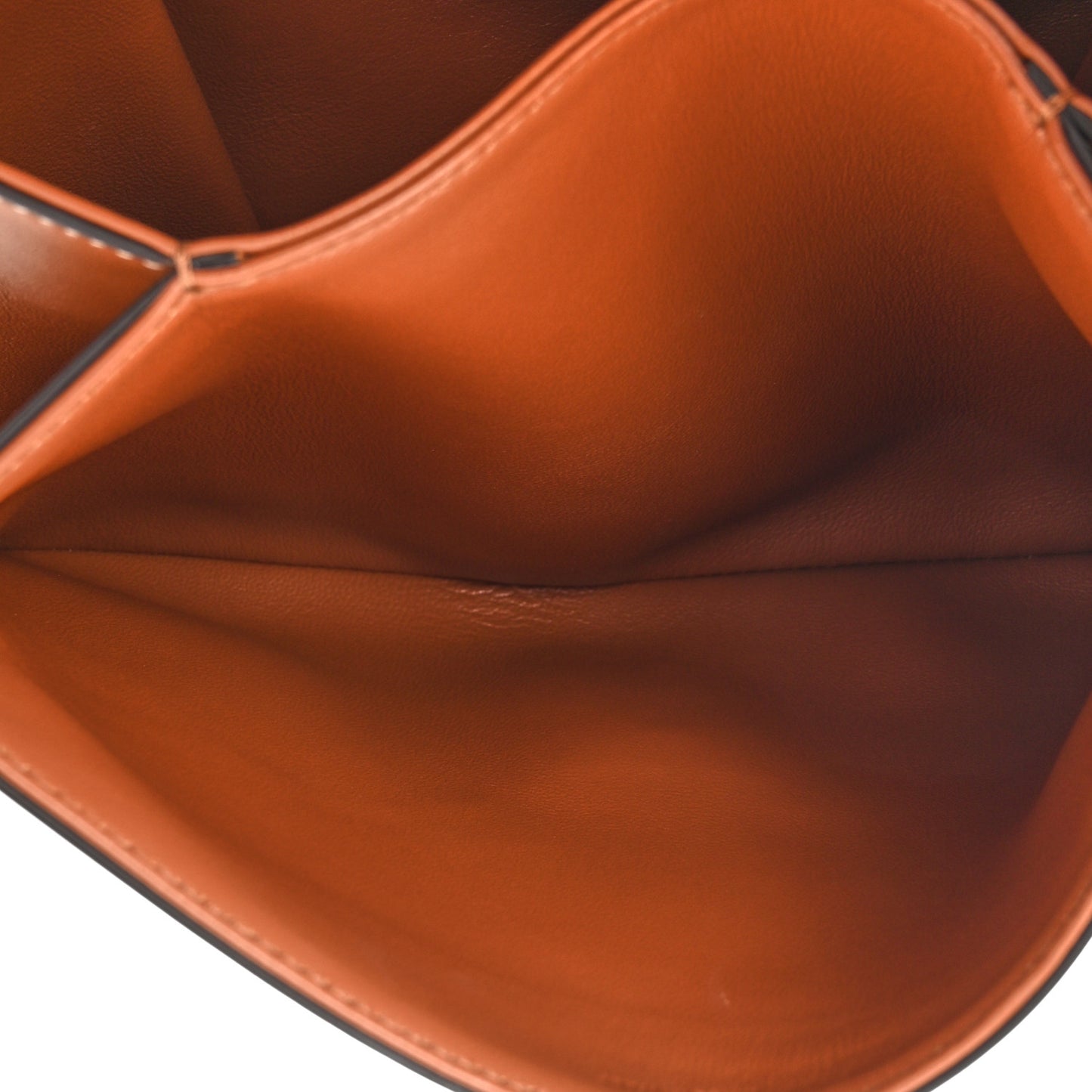 Smooth Calfskin Medium Tabou Tan