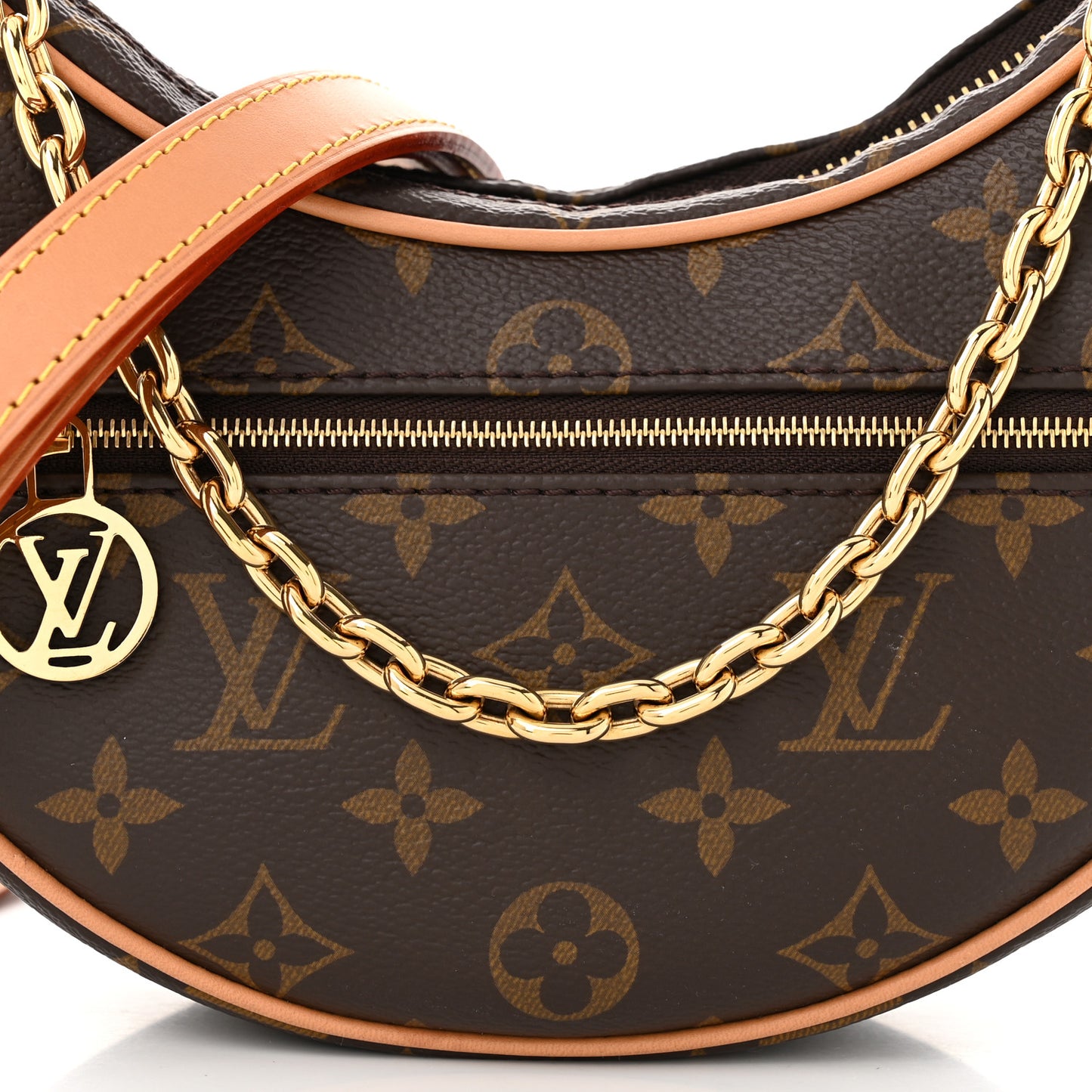 Monogram Loop