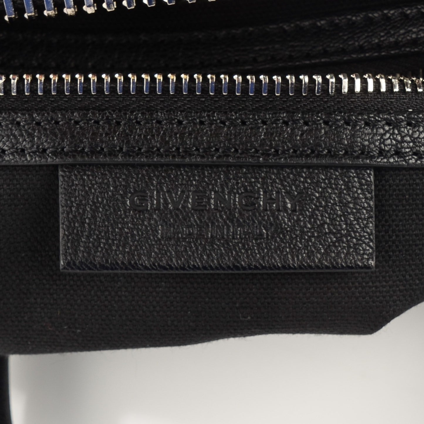 Sugar Goatskin Small Antigona Black