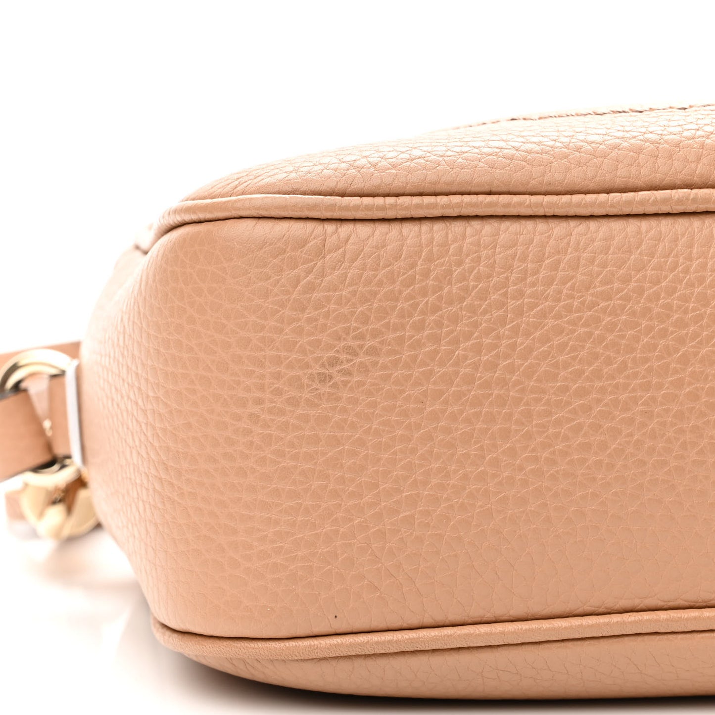 Pebbled Calfskin Small Soho Disco Bag Camelia
