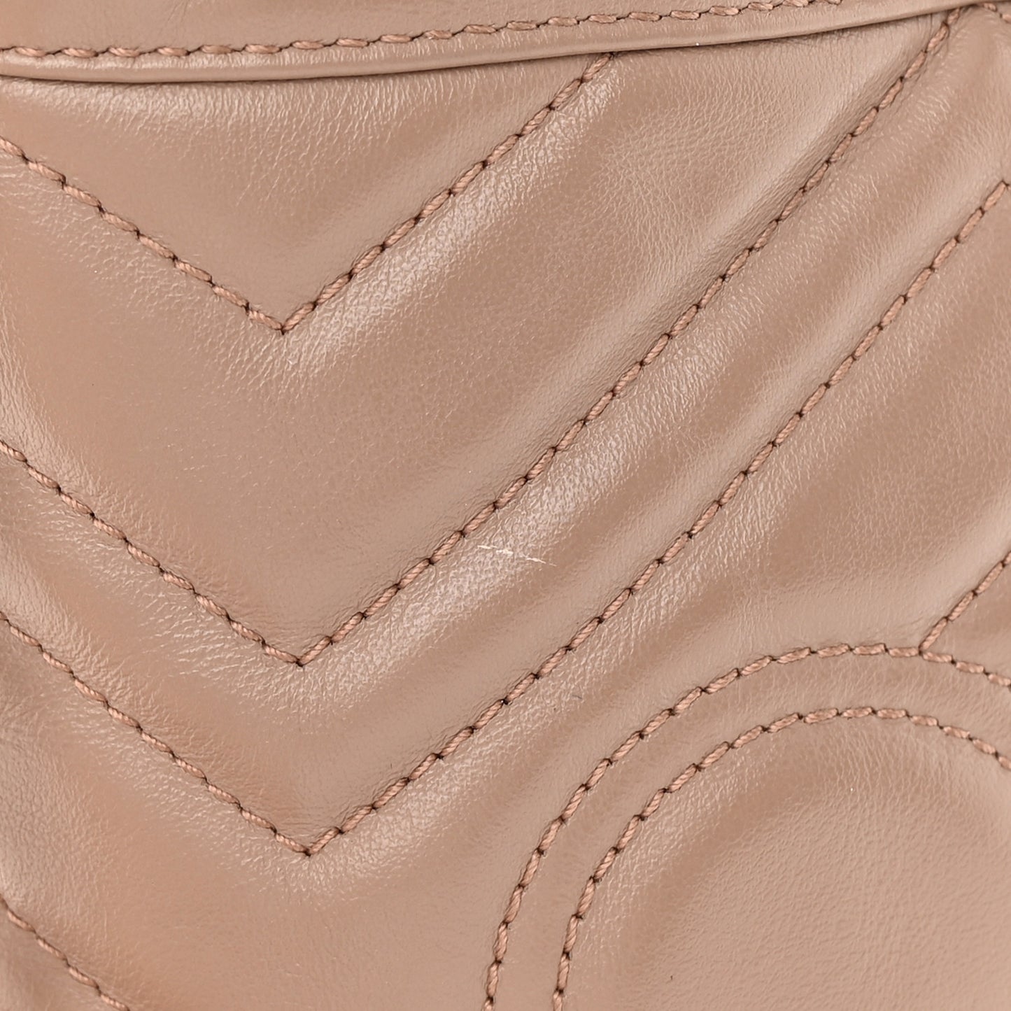Calfskin Matelasse Mini GG Marmont 2.0 Bucket Bag Porcelain Rose