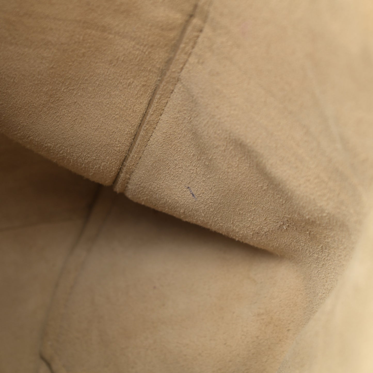 Soft Grained Calfskin Sangle Bucket Bag Dune