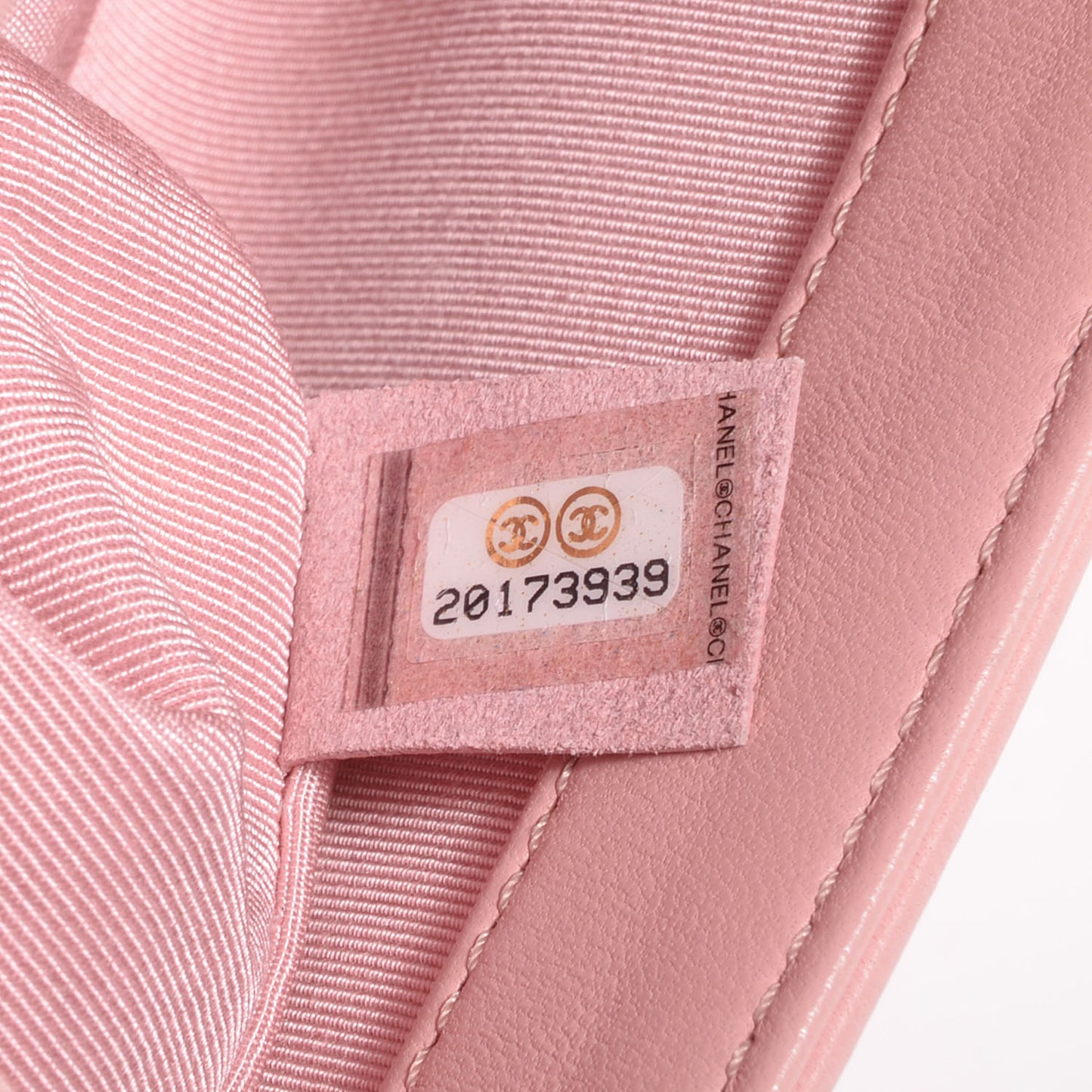Lambskin Quilted Medium Boy Flap Light Pink