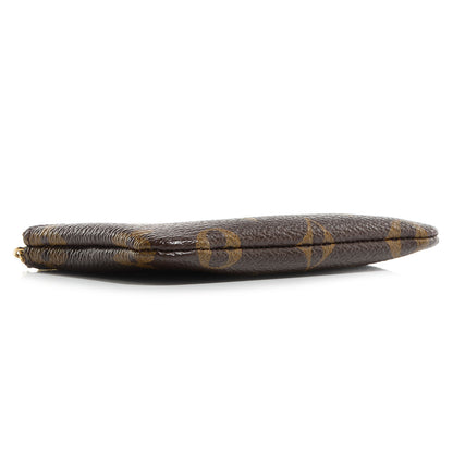 Louis Vuitton Monogram Key Pouch 4 of 8