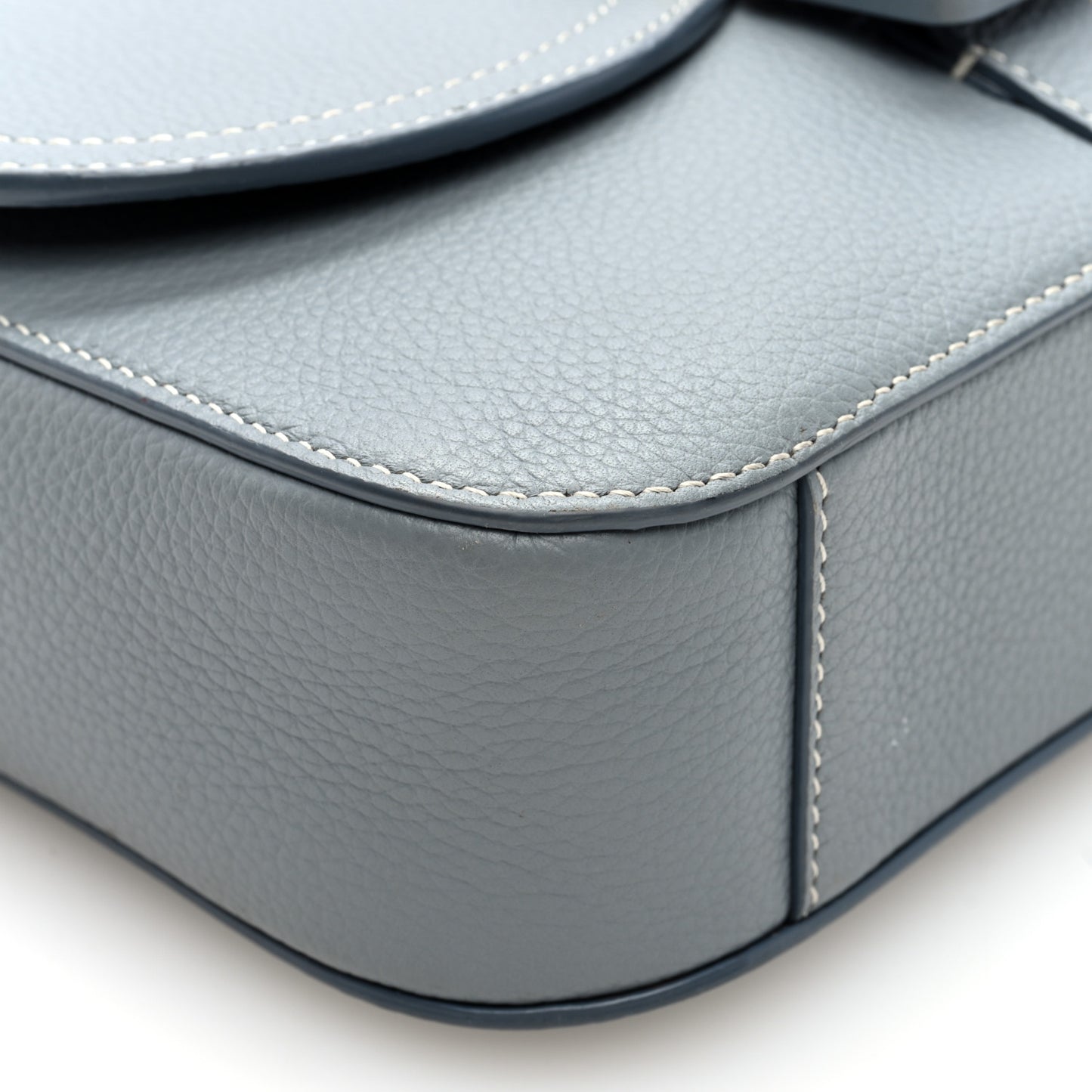 Grained Calfskin Medium Saddle Messenger Bag Grey