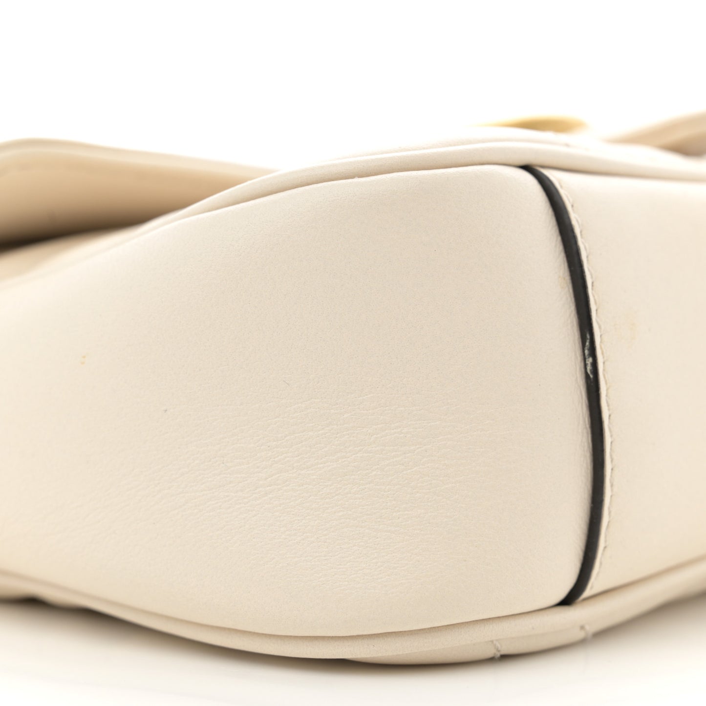Calfskin Matelasse Mini GG Marmont Shoulder Bag White