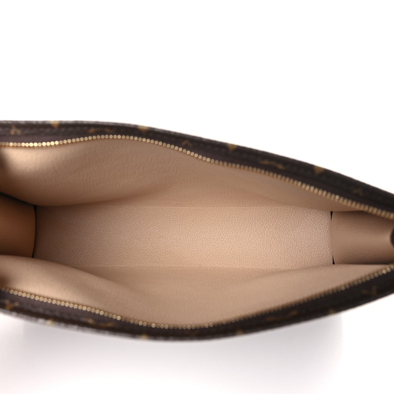 Louis Vuitton Monogram Toiletry Pouch 26 5 of 9