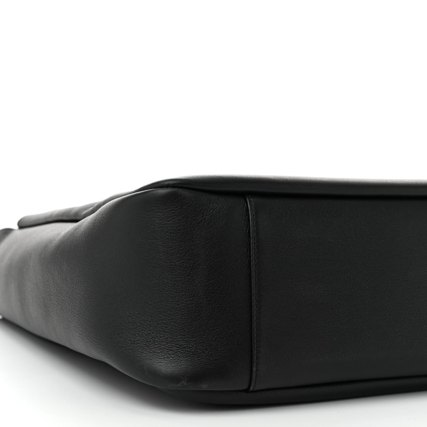 Smooth Calfskin Large Le 5 A 7 Soft Hobo Black