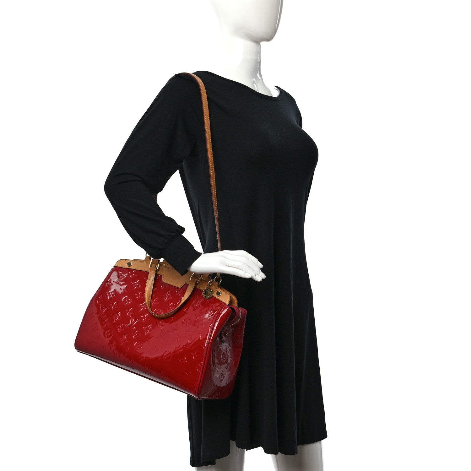 Louis Vuitton Vernis Brea MM Pomme D’amour 2 of 11