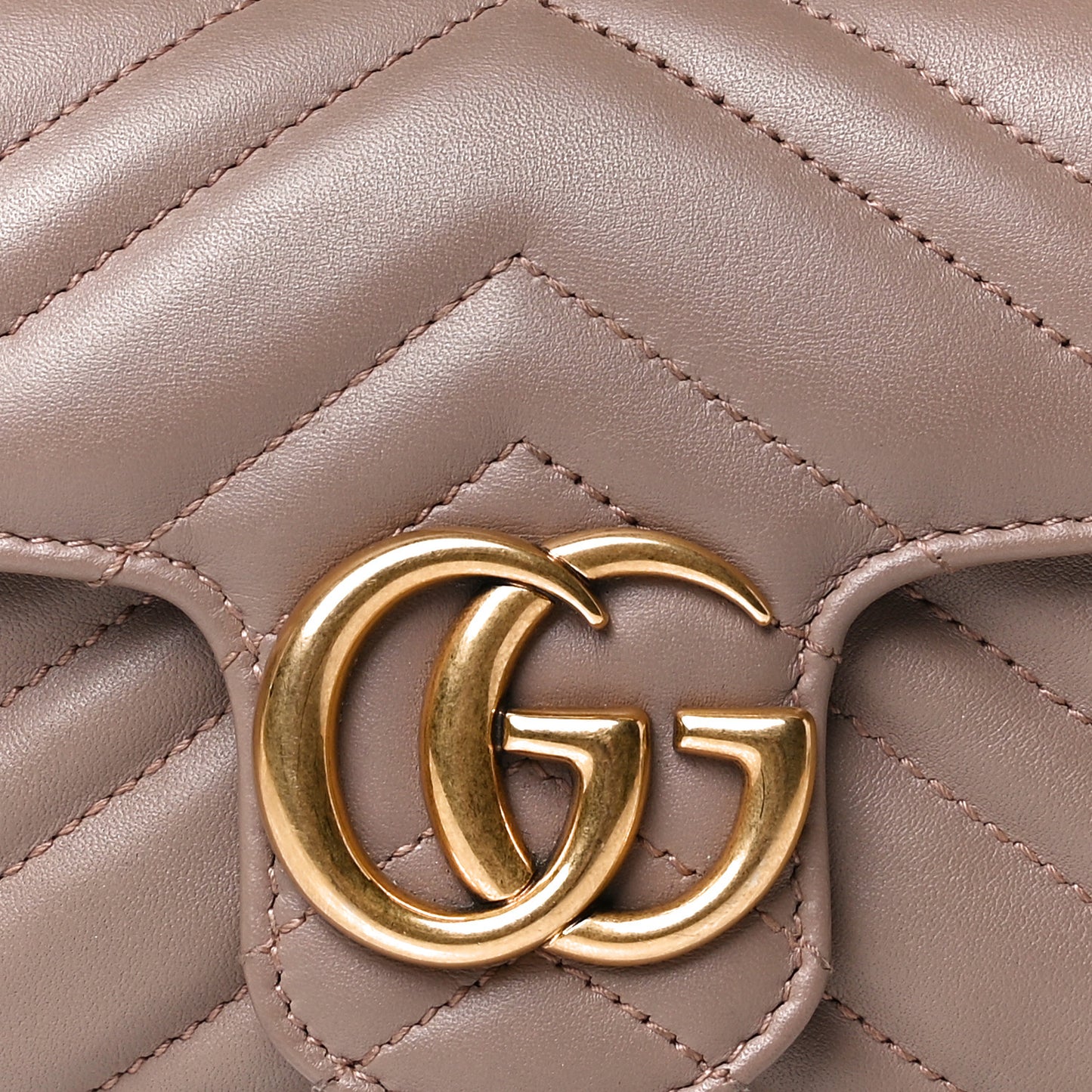 Calfskin Matelasse Super Mini GG Marmont Shoulder Bag Porcelain Rose