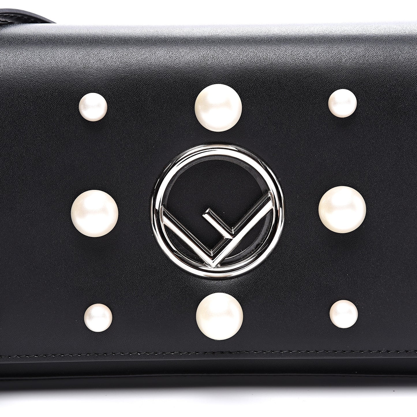 Vitello Liberty Pearl F is Fendi Wallet On Chain Black