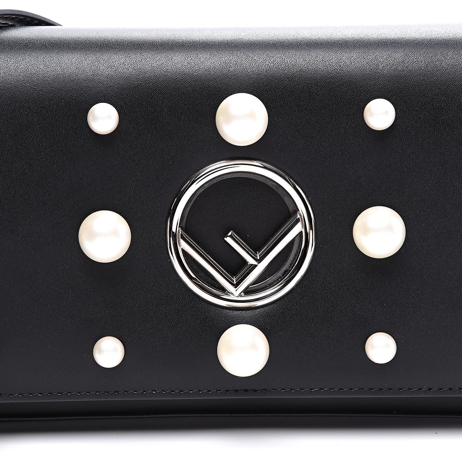 Fendi Vitello Liberty Pearl F is Fendi Wallet On Chain Black 10 of 10