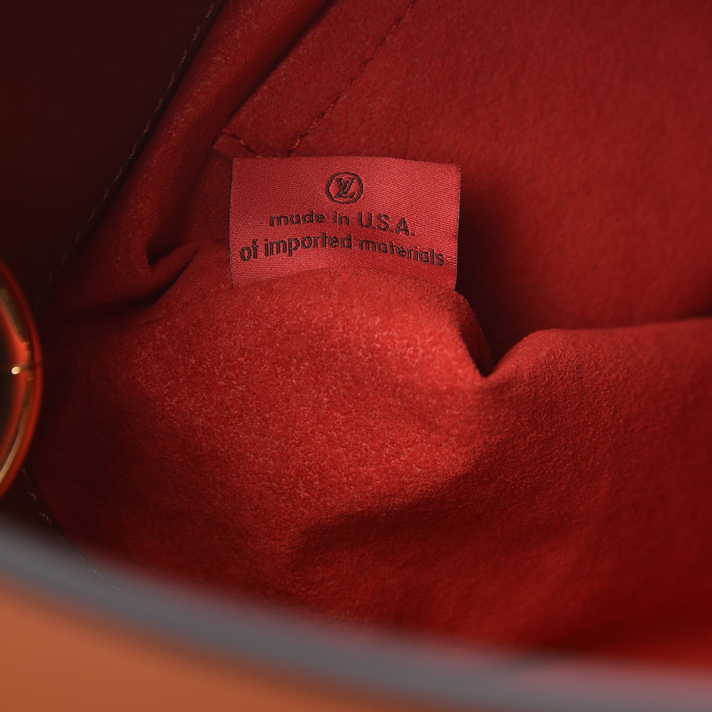 Monogram Tuileries Besace Caramel Rouge