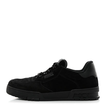 Louis Vuitton Suede Mens LV Trainer Sneakers 8 Black 1 of 9