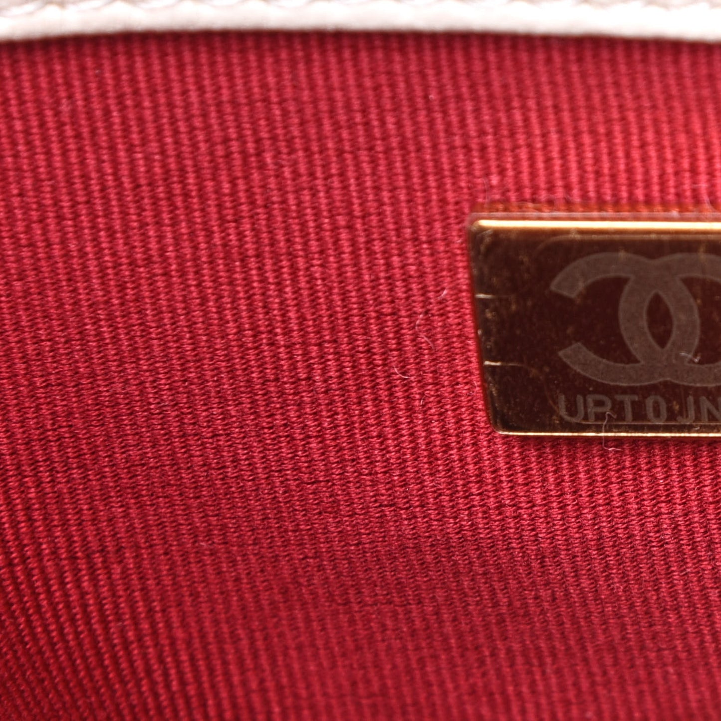 Lambskin Quilted Medium Chanel 19 Flap White