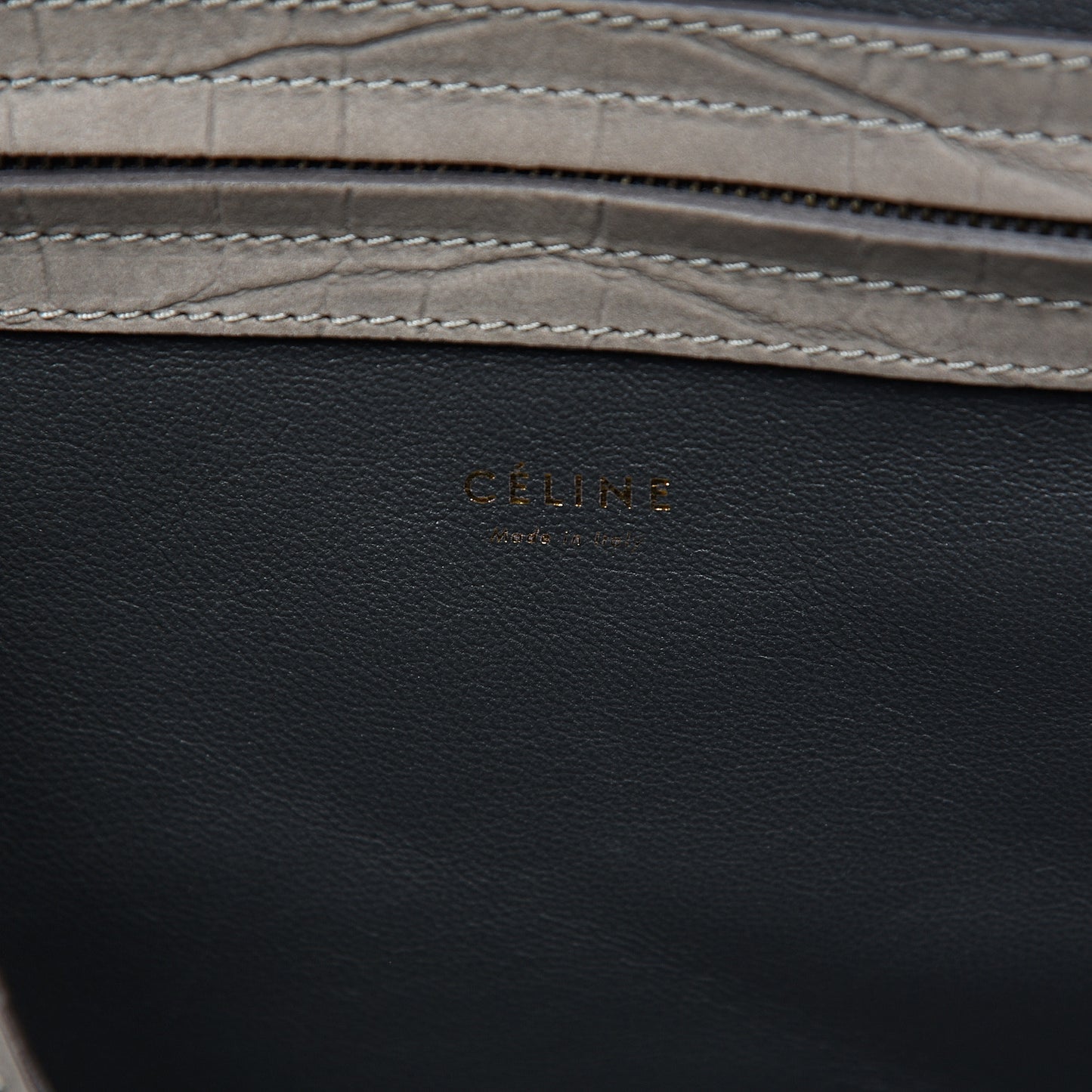 Crocodile Embossed Nubuck Medium Phantom Luggage Grey