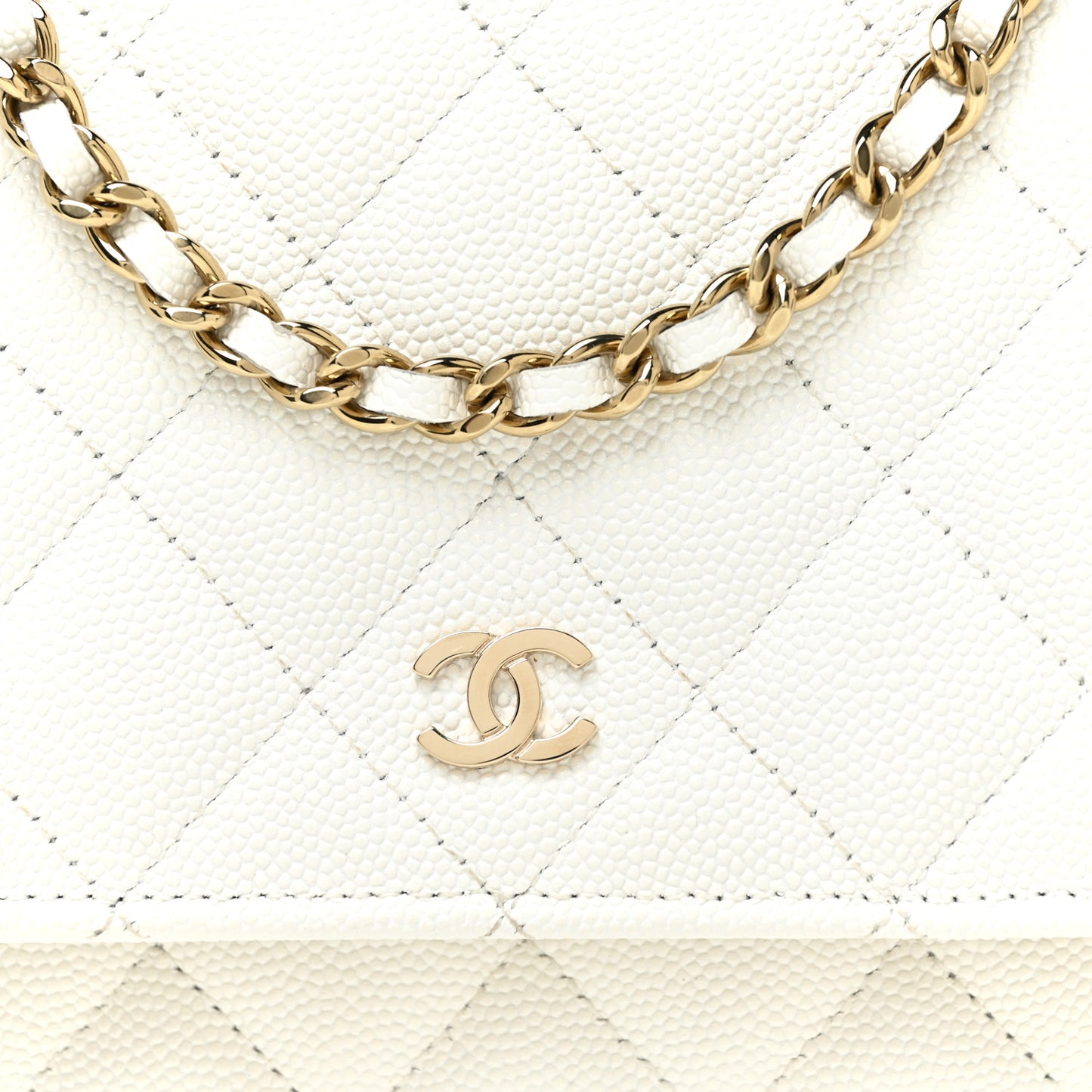 Caviar Quilted Wallet On Chain WOC White