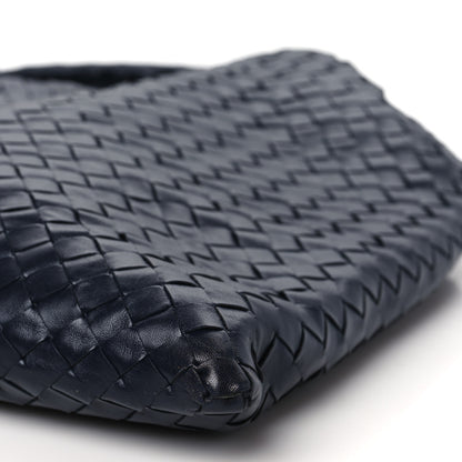 Bottega Veneta Calfskin Intrecciato Large Hop Space 9 of 9