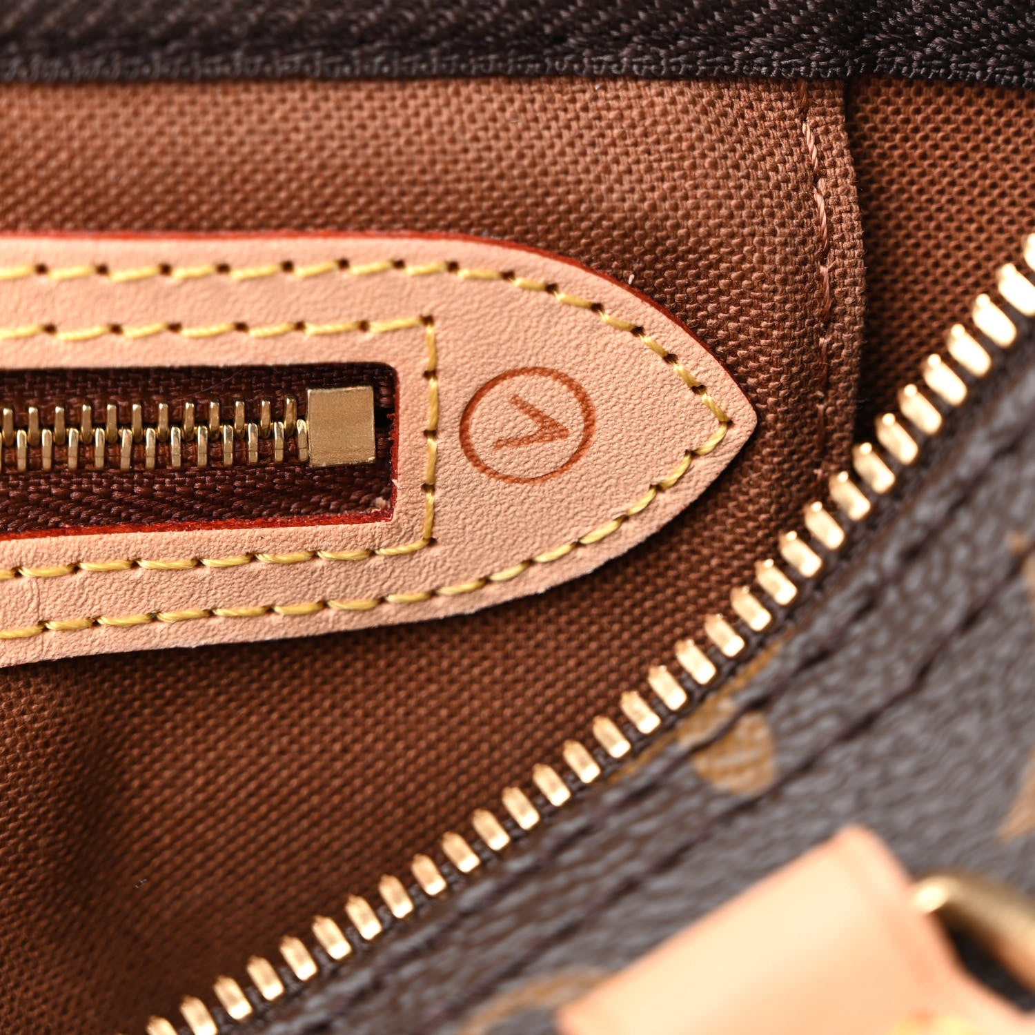 Louis Vuitton Monogram Speedy Bandouliere 25 7 of 10