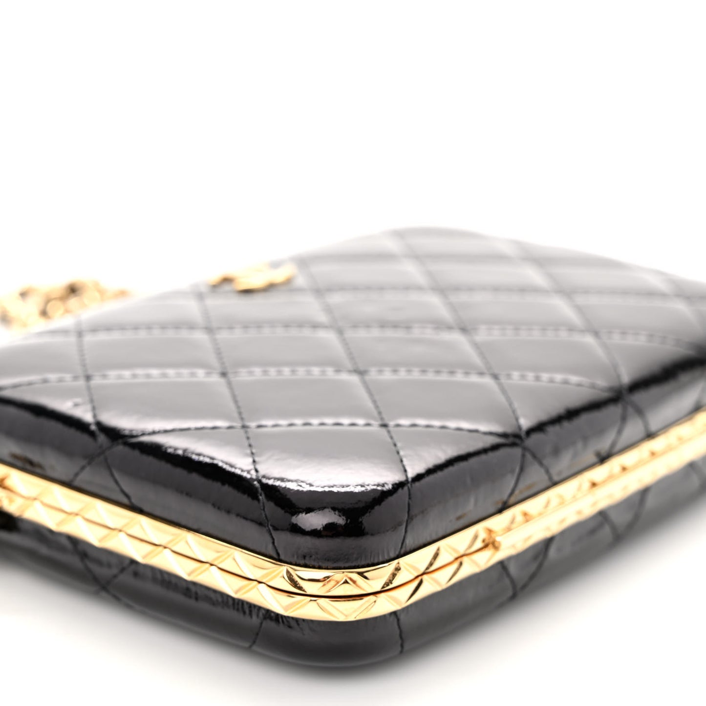Glazed Goatskin Quilted Box With Chain Black