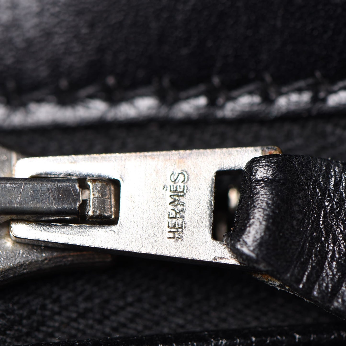 Box Kelly Retourne 32 Black