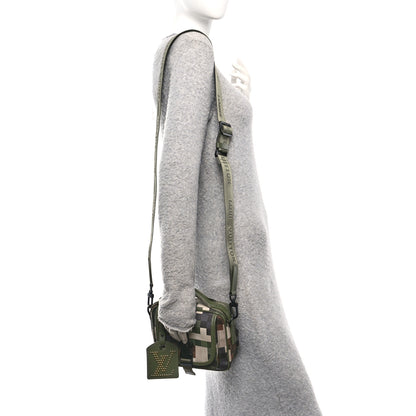 Louis Vuitton Damoflage Quest Messenger Green 2 of 9