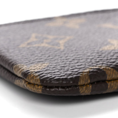 Louis Vuitton Monogram Key Pouch 7 of 9