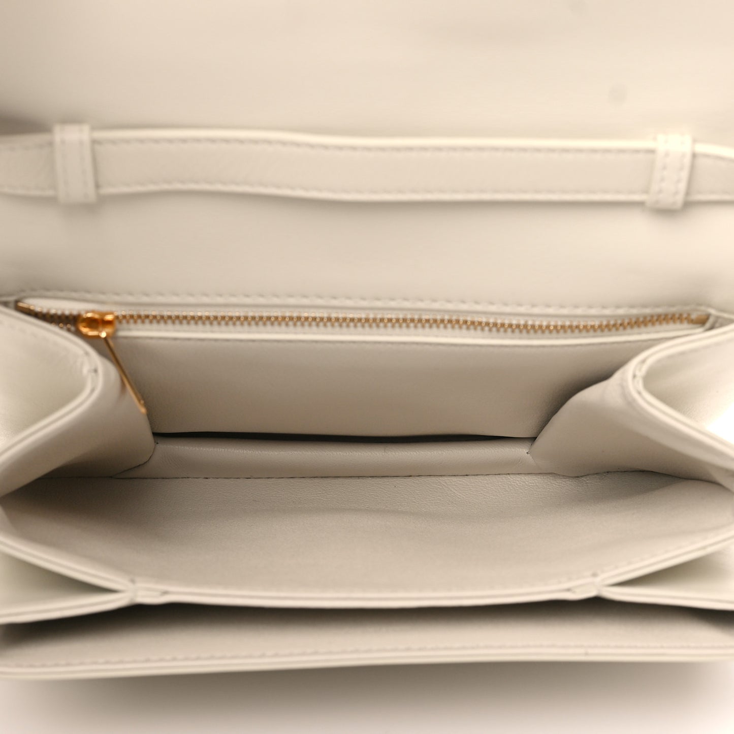 Smooth Calfskin Medium Tabou Rice