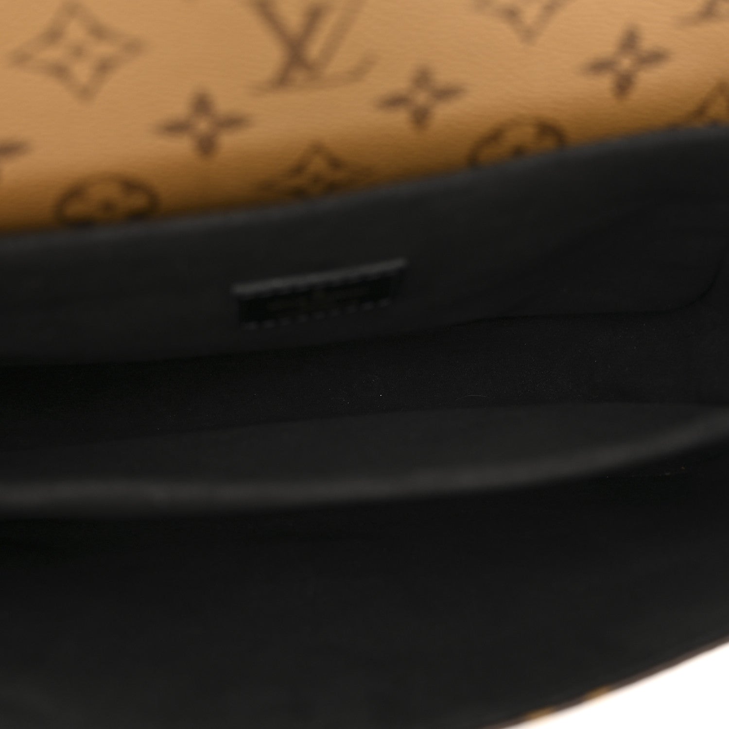 Louis Vuitton Reverse Monogram Pochette Metis 5 of 11
