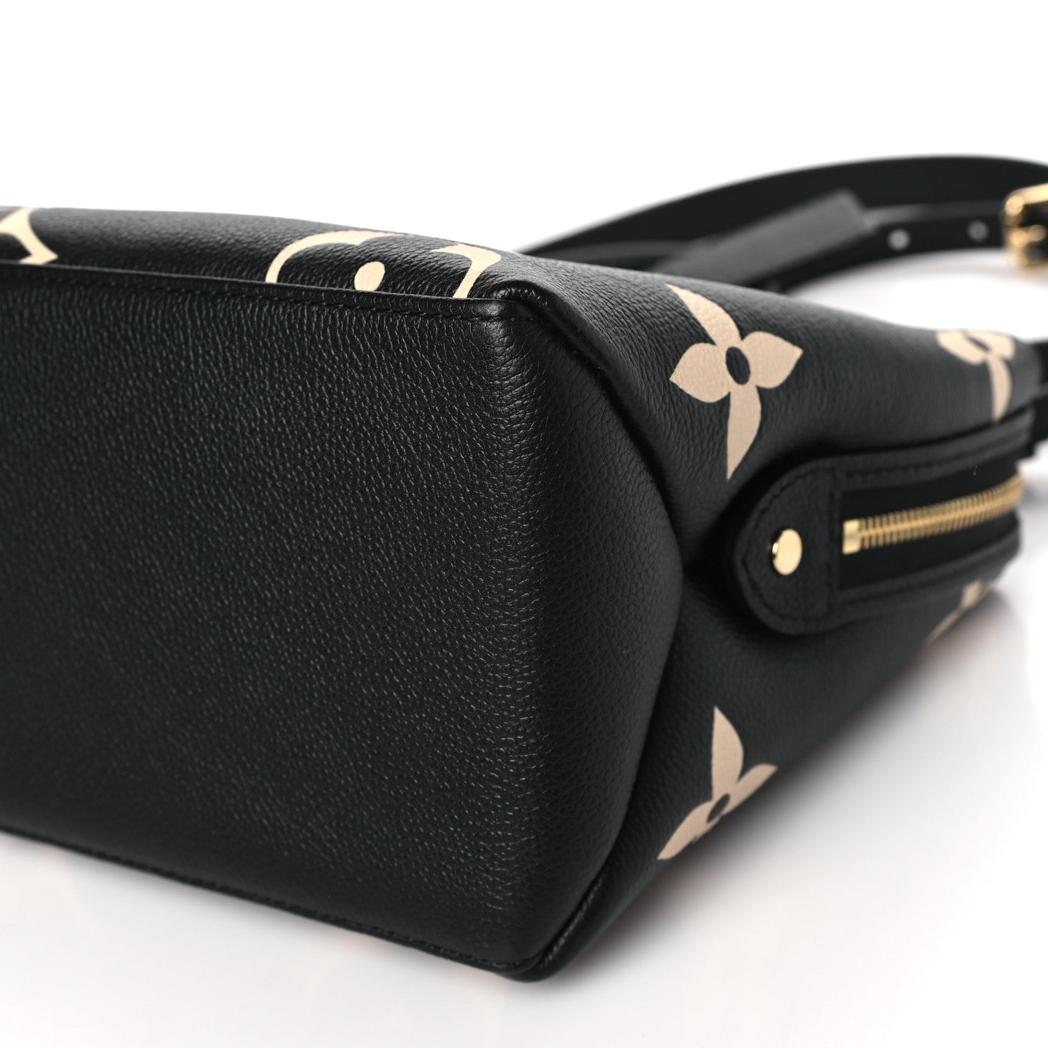Louis Vuitton Empreinte Monogram Giant Petit Palais Black Beige 9 of 9