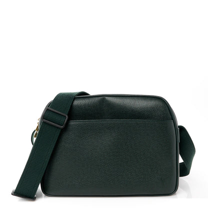Louis Vuitton Taiga Reporter Messenger Epicea 1 of 12